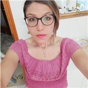 Laureata in Scienze Economiche e Finanziarie, abilitata alla professione di Dottore commercialista ed iscritta all'albo dei revisori contabili, offre lezioni di Economia aziendale